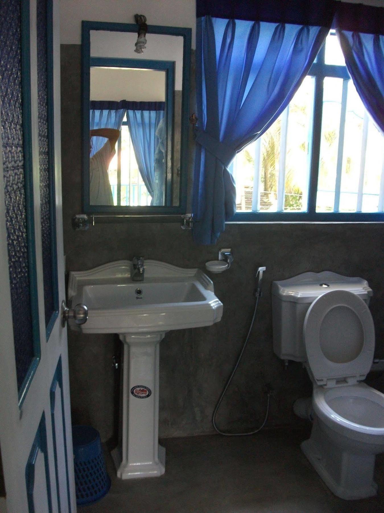 Zimmer Rest Unawatuna Exterior foto